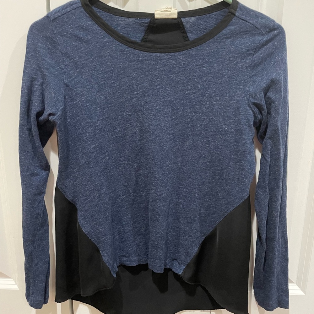 Converse long sleeve with silk black size small